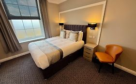 The Raven Hotel